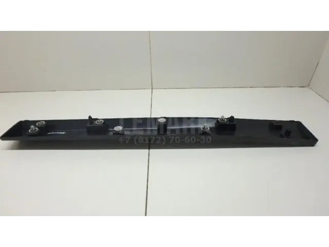 Накладка двери задней правой для  BMW 7-serie E65/E66 2001-2008