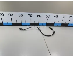 Датчик ABS задний