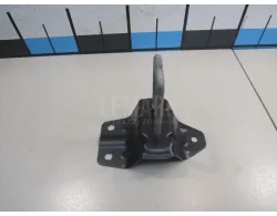 Ответная часть замка капота