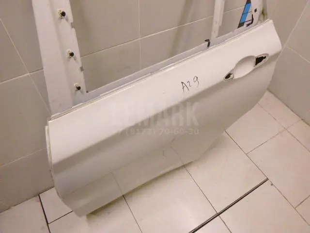 Дверь задняя левая