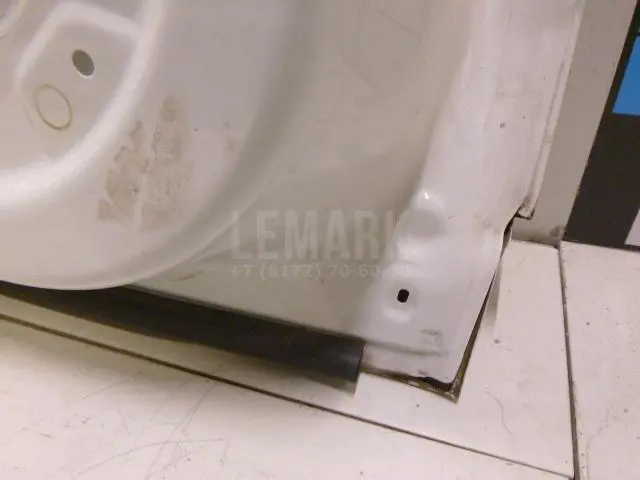 Дверь задняя левая