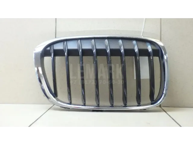 Решетка радиатора правая для  Citroen C5 2004-2008