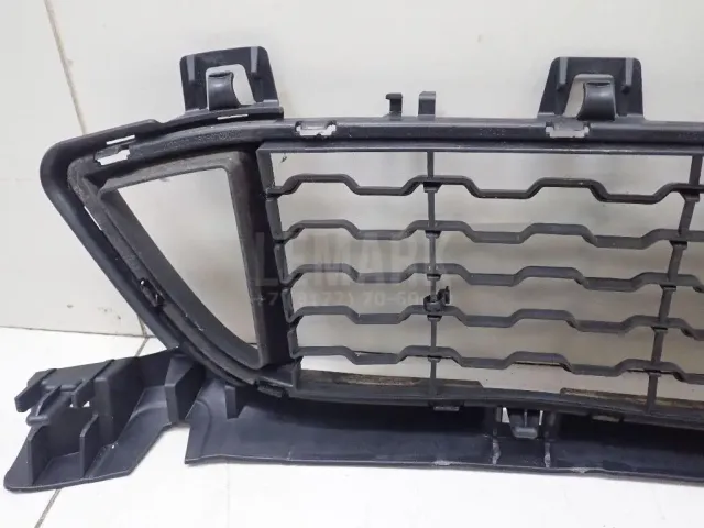 Решетка в бампер центральная для  Great Wall Hover M2 2010-2014