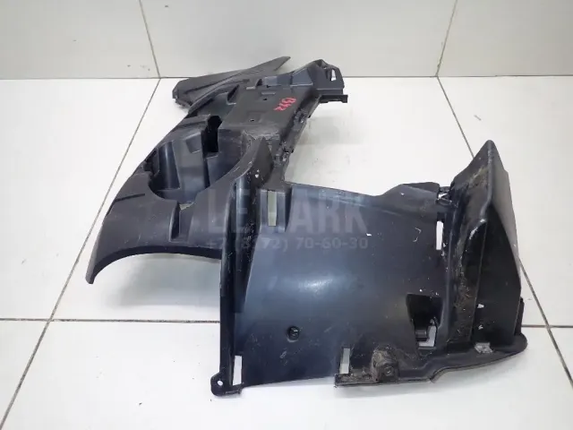 Кронштейн переднего бампера правый для  BMW X6 F16/F86 2014-2020