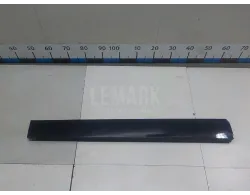 Накладка двери передней левой