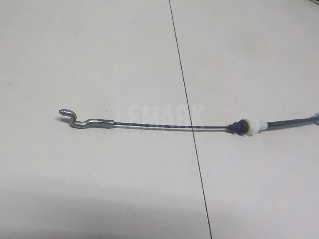 Трос открывания передней двери для  Astra HD 8 2005-2011
