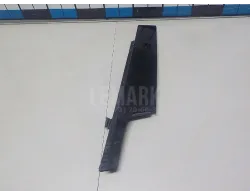 Накладка двери передней левой