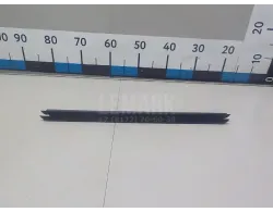 Накладка стекла заднего левого