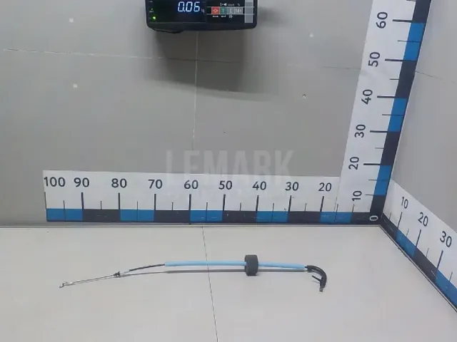 Трос открывания задней двери