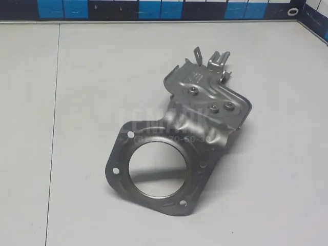 Кронштейн (сопут. товар) для  Ford Fiesta 2008-2019