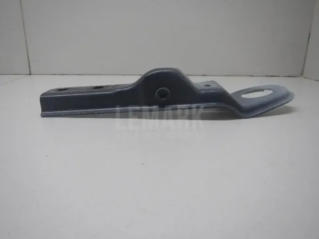 Кронштейн крепления крыла для  BMW 7-serie E65/E66 2001-2008