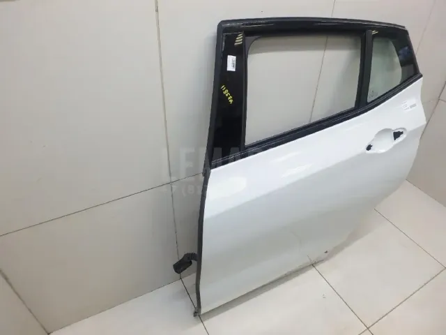 Дверь задняя левая для  BMW X3 E83 2004-2010