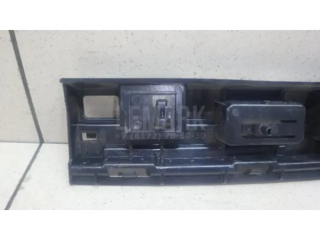 Кронштейн (сопут. товар) для  Honda Accord IV 1990-1993