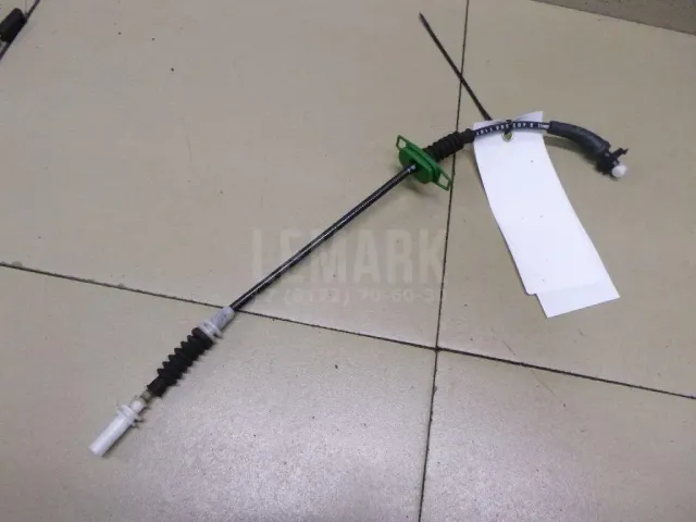 Трос открывания задней двери