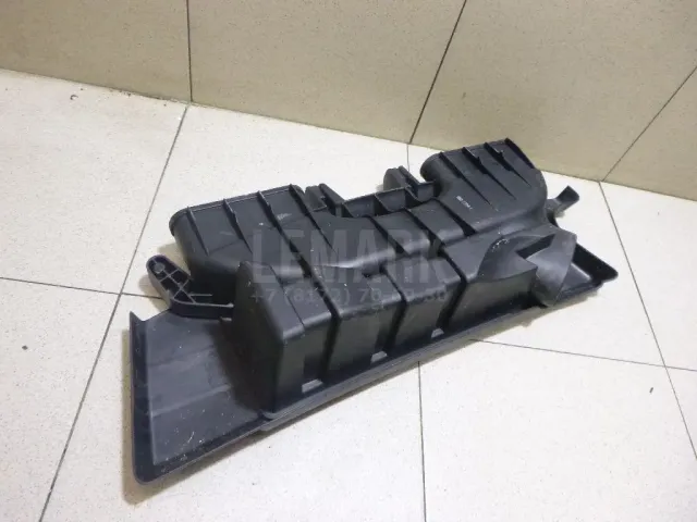 Воздухозаборник (наружный) для  Chrysler Stratus/Cirrus 0-2001