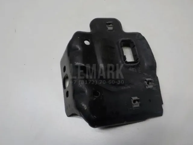 Кронштейн замка капота для  BMW 3-serie F30/F31/F80 2011-2020