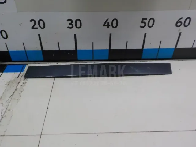 Накладка двери задней левой