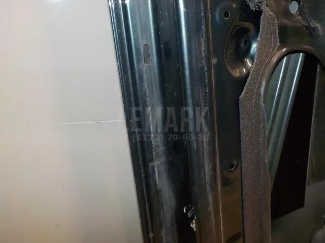 Дверь передняя правая