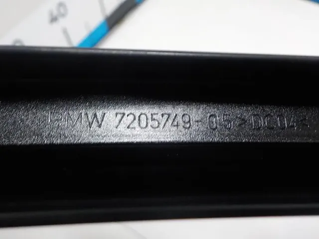 Накладка двери задней левой для  BMW 5-serie G30/G31/F90 2017-2023
