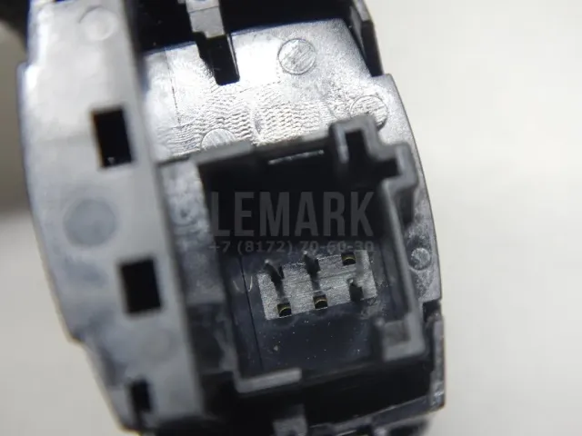 Кнопка аварийной сигнализации для  BMW X1 F48 2014-2022