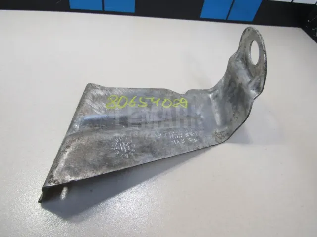 Кронштейн защиты картера