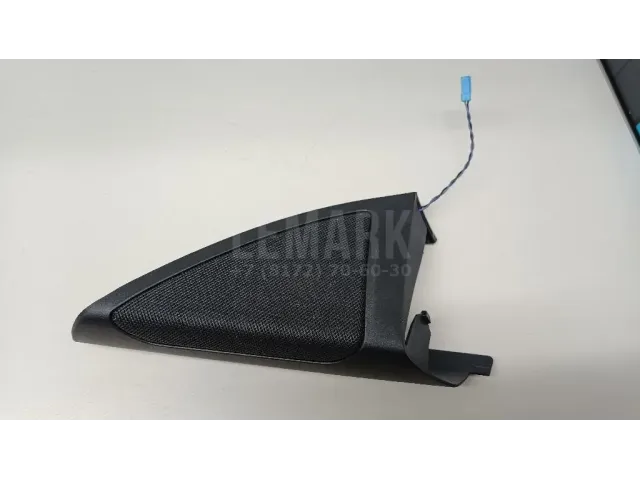 Крышка зеркала внутренняя левая для  Ford Fusion 2002-2012