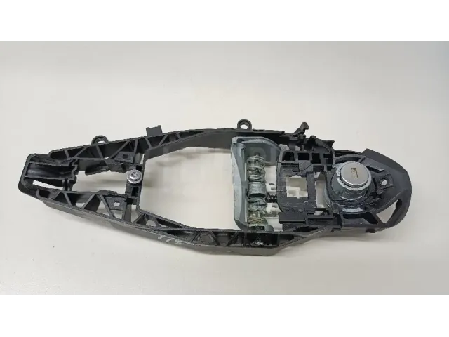 Кронштейн ручки для  Ford Fusion 2002-2012
