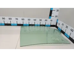 Стекло двери задней левой