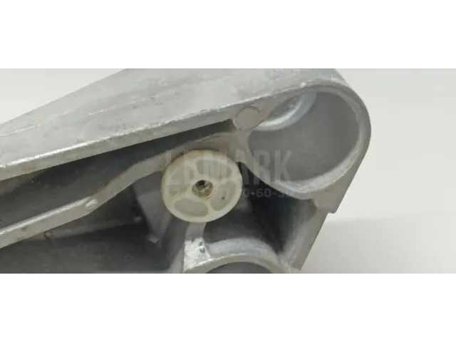 Кронштейн КПП для  Acura MDX 2001-2006