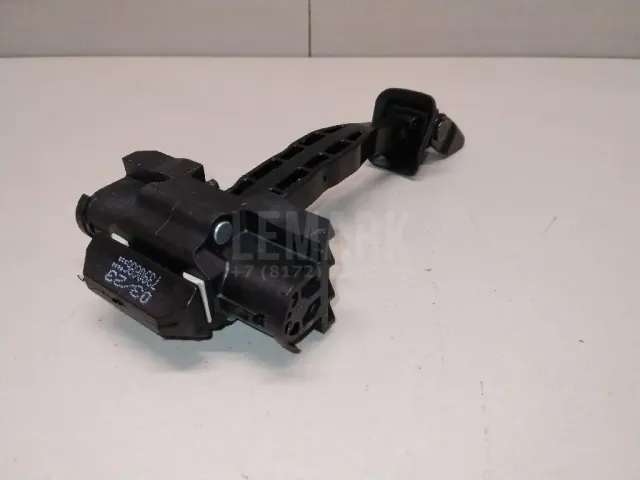 Ограничитель двери для  Ford Mondeo III 2000-2007