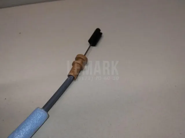 Трос открывания двери