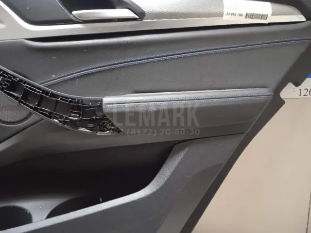 Обшивка двери задней правой для  BMW 5-serie F10/F11 2009-2016