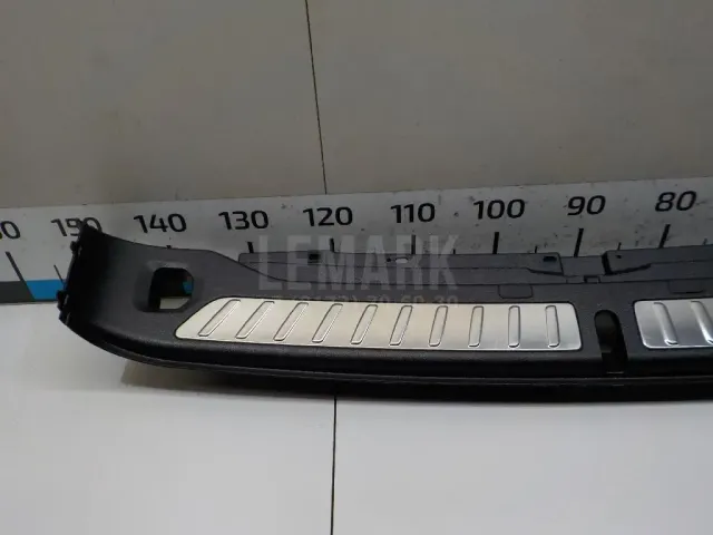 Обшивка багажника для  BMW 3-serie F30/F31/F80 2011-2020