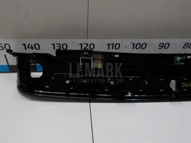 Обшивка багажника для  BMW 3-serie F30/F31/F80 2011-2020