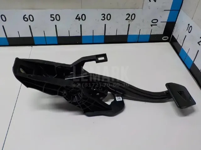 Педаль тормоза для  BMW 1-serie E82/E88 2007-2013