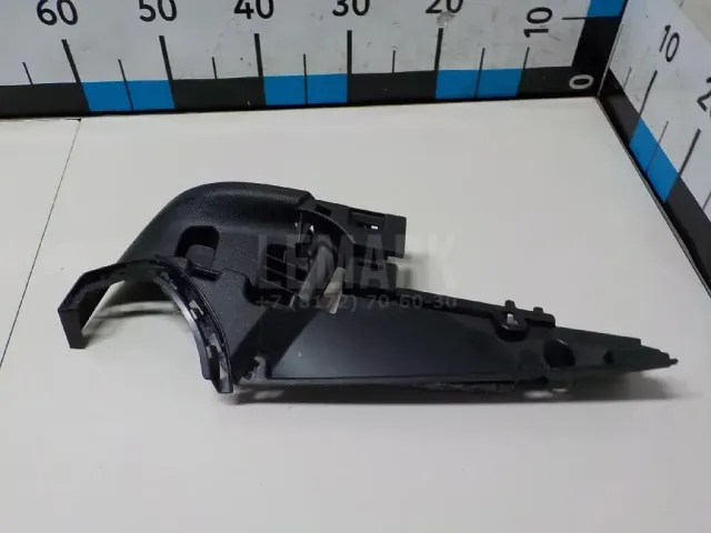 Держатель задней полки