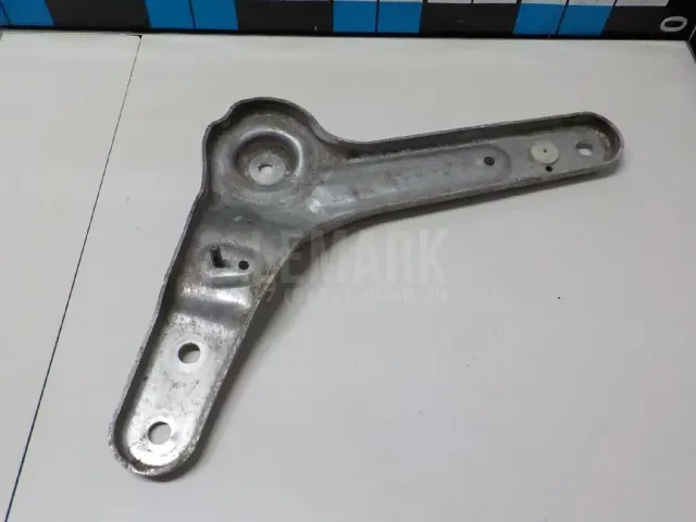 Кронштейн (п.з.к.) для  Fiat Ulysse 2002-2011
