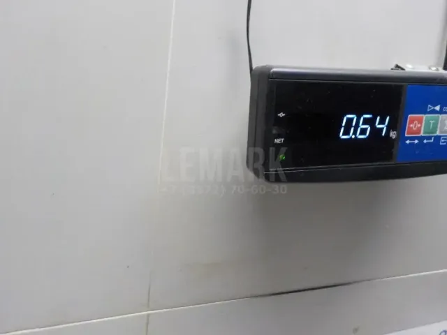 Кронштейн усилителя переднего бампера правый для  ERF EC10 1995-2004