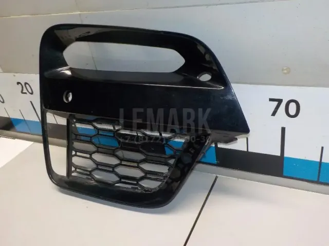 Решетка в бампер правая для  Ford S-MAX 2006-2015
