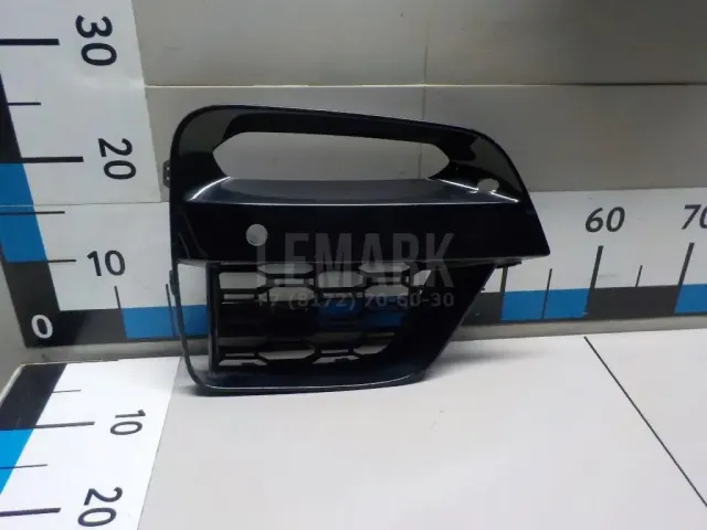 Решетка в бампер правая для  Ford S-MAX 2006-2015
