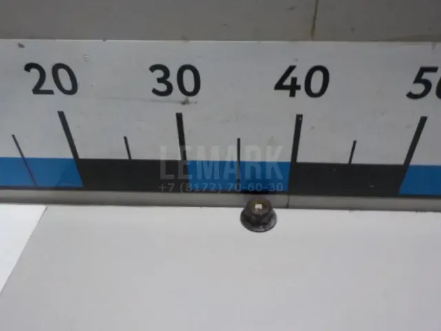 Гайка