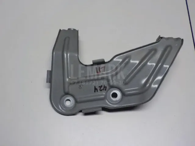 Кронштейн крепления крыла для  Fiat Duna 1987-1990