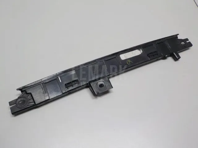 Фонарь задний (стоп сигнал) для  Ford C-MAX 2003-2010