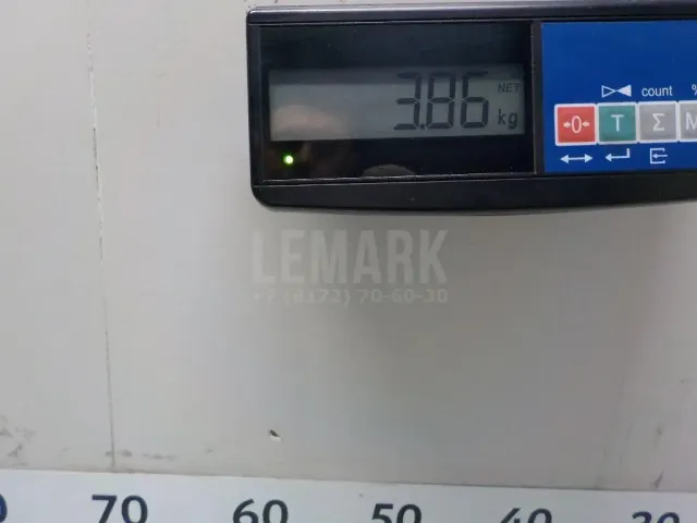 Стекло двери передней правой
