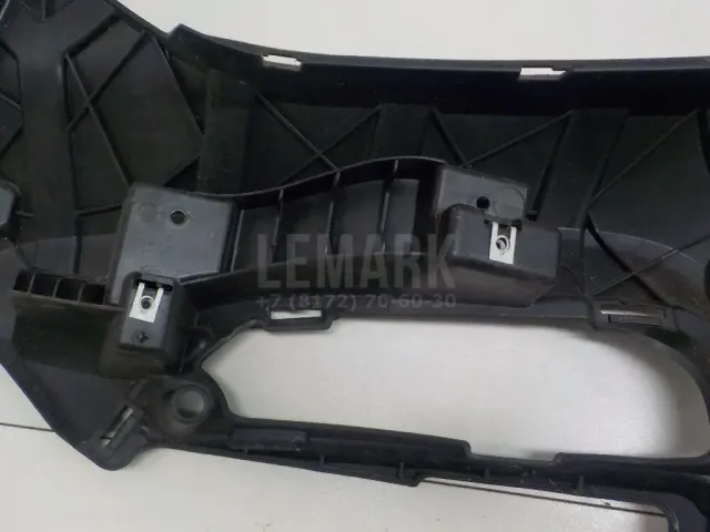 Кронштейн переднего бампера правый для  Dodge Durango 2010