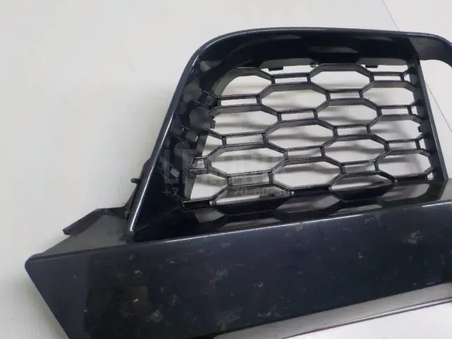 Решетка в бампер правая для  Ford S-MAX 2006-2015