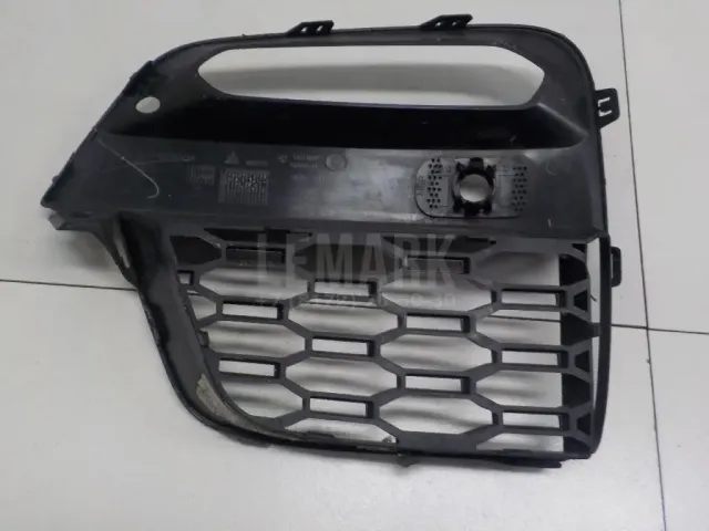 Решетка в бампер правая для  Ford S-MAX 2006-2015