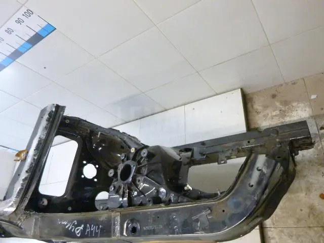 Порог со стойкой правый для  BMW 3-serie E46 1998-2005