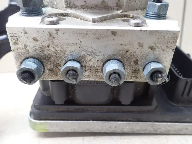 Блок ABS (насос) для  Ford Fusion 2002-2012