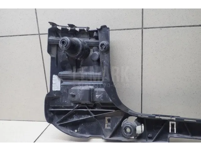 Направляющая заднего бампера правая для  Ford Fusion 2002-2012